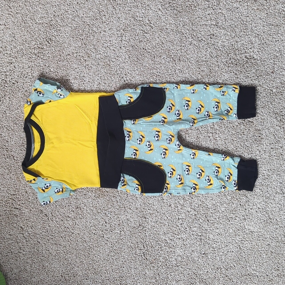 0-3 month panda outfit